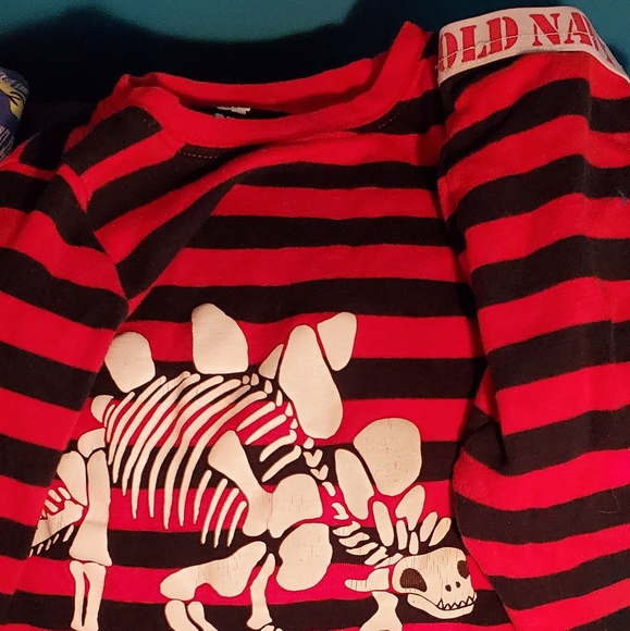 18-24 pjs - Picture 3 of 5